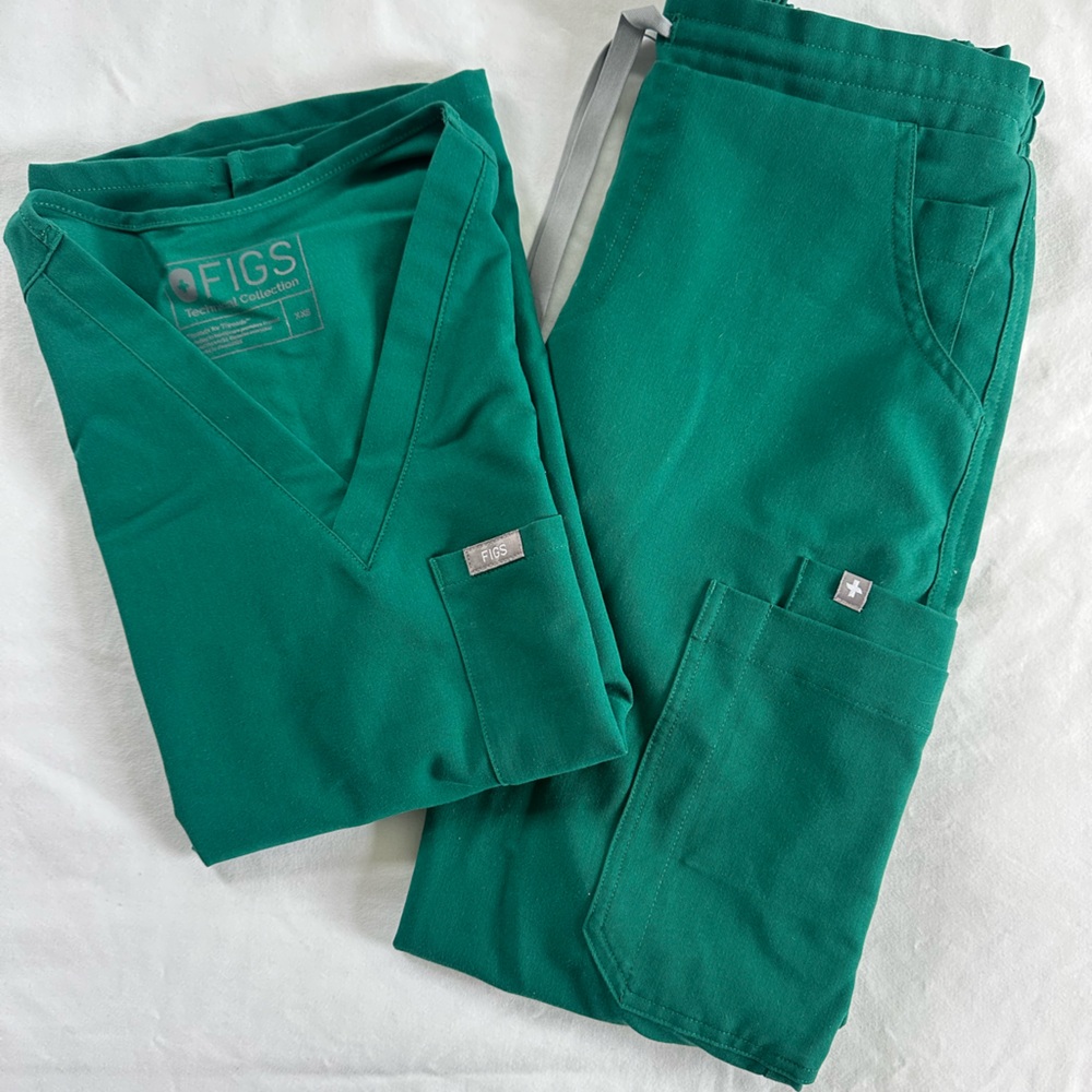 Figs Teal Scrub Set